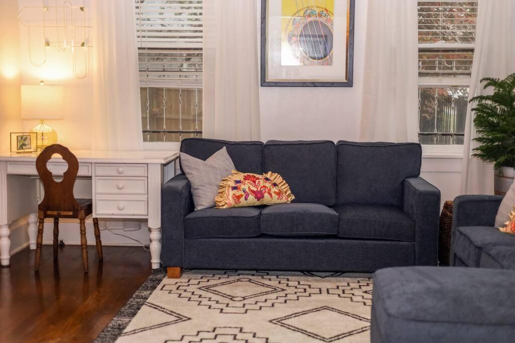 J Birds' Bungalow In The Heart Of Midtown Memphis Exteriör bild